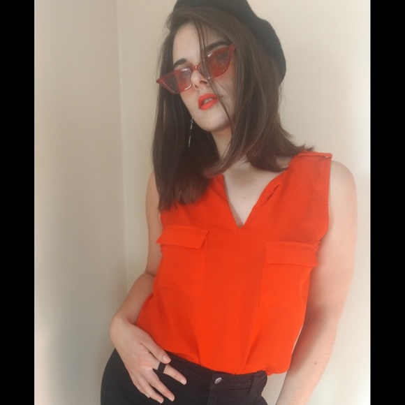 Meet your Posher, Emma - Picture 3 of 3